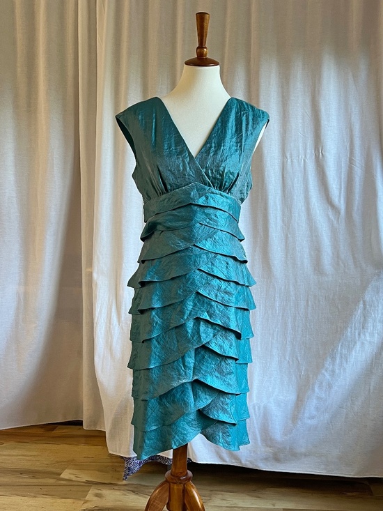 London Times Dresses & Skirts - Turquoise Blue Pleated Formal Midi Dress